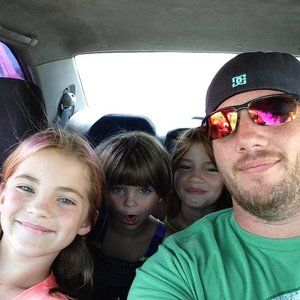 Meet your Posher, Casey